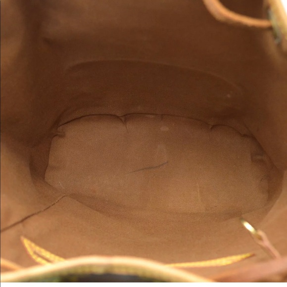 LOUIS VUITTON MONTSOURIS MM BACKPACK - Picture 6 of 8